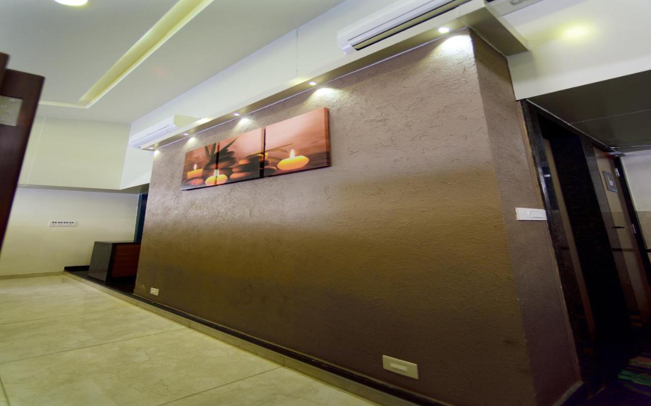 Bedspace- Capsule Ac Hotel Мангалор Экстерьер фото